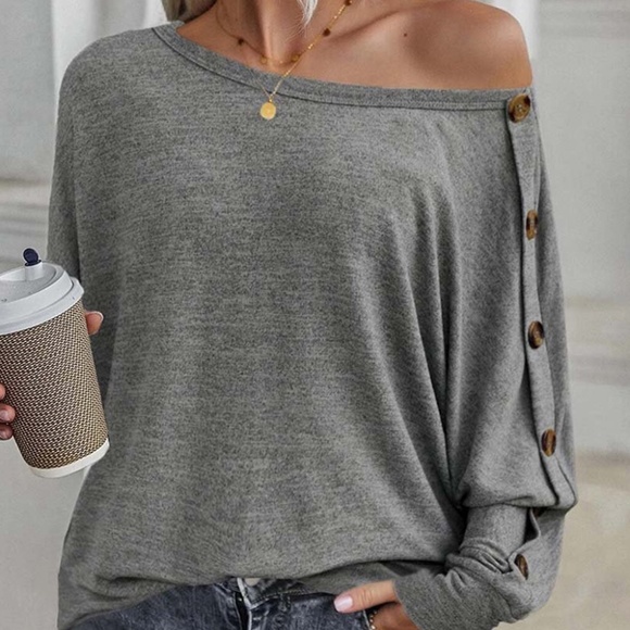 Gray Solid Color Button Decor Dolman Sleeve‎ Top - Picture 2 of 6